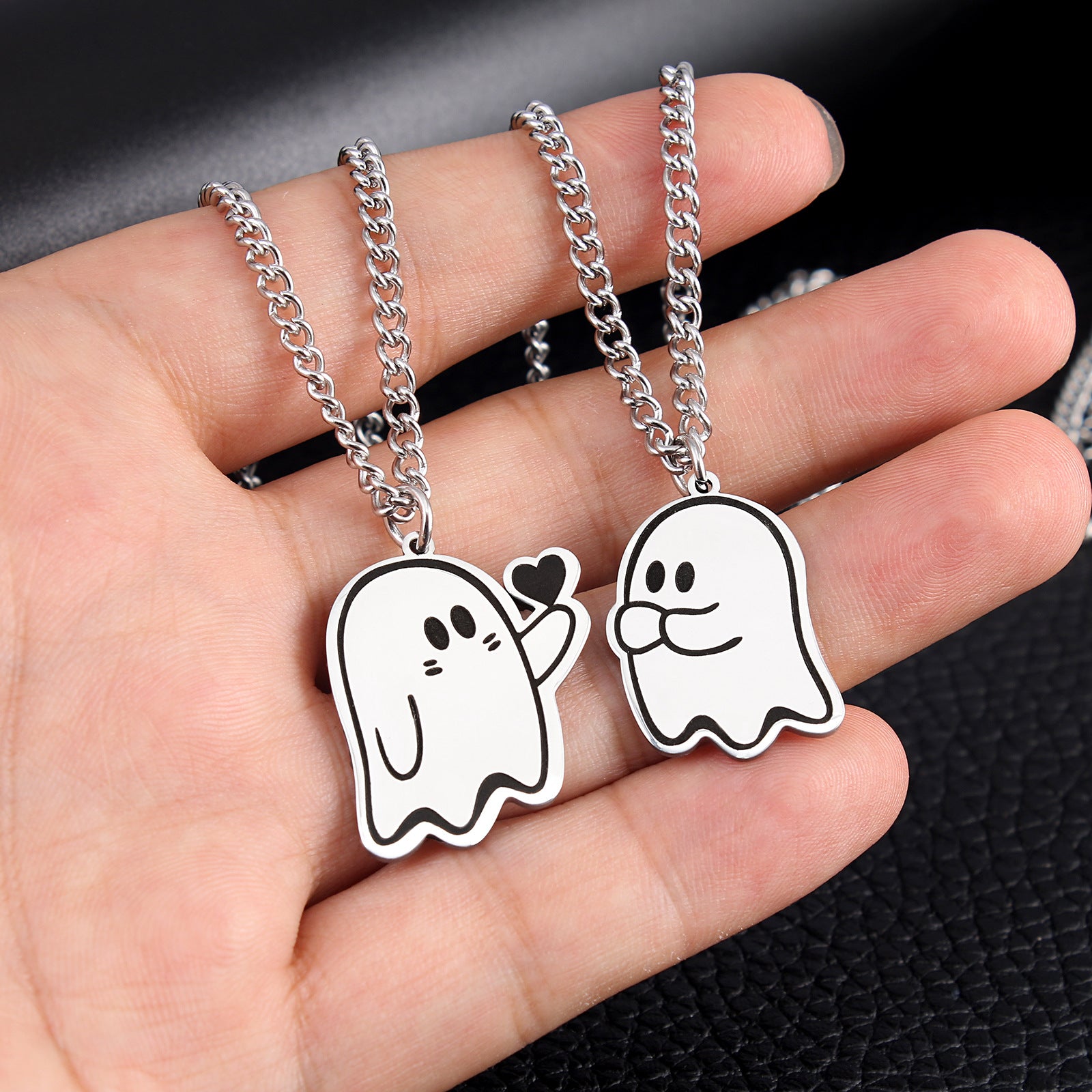 Cute Love Ghost Necklace – Χαριτωμένο Κολιέ Φαντασματάκι για Ζευγάρια & Φίλους