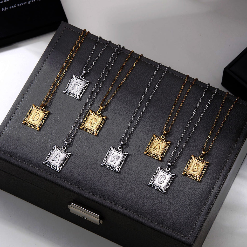 Initial Letter Necklace – Κολιέ με Αρχικό Γράμμα Α-Ζ από Ανοξείδωτο Ατσάλι