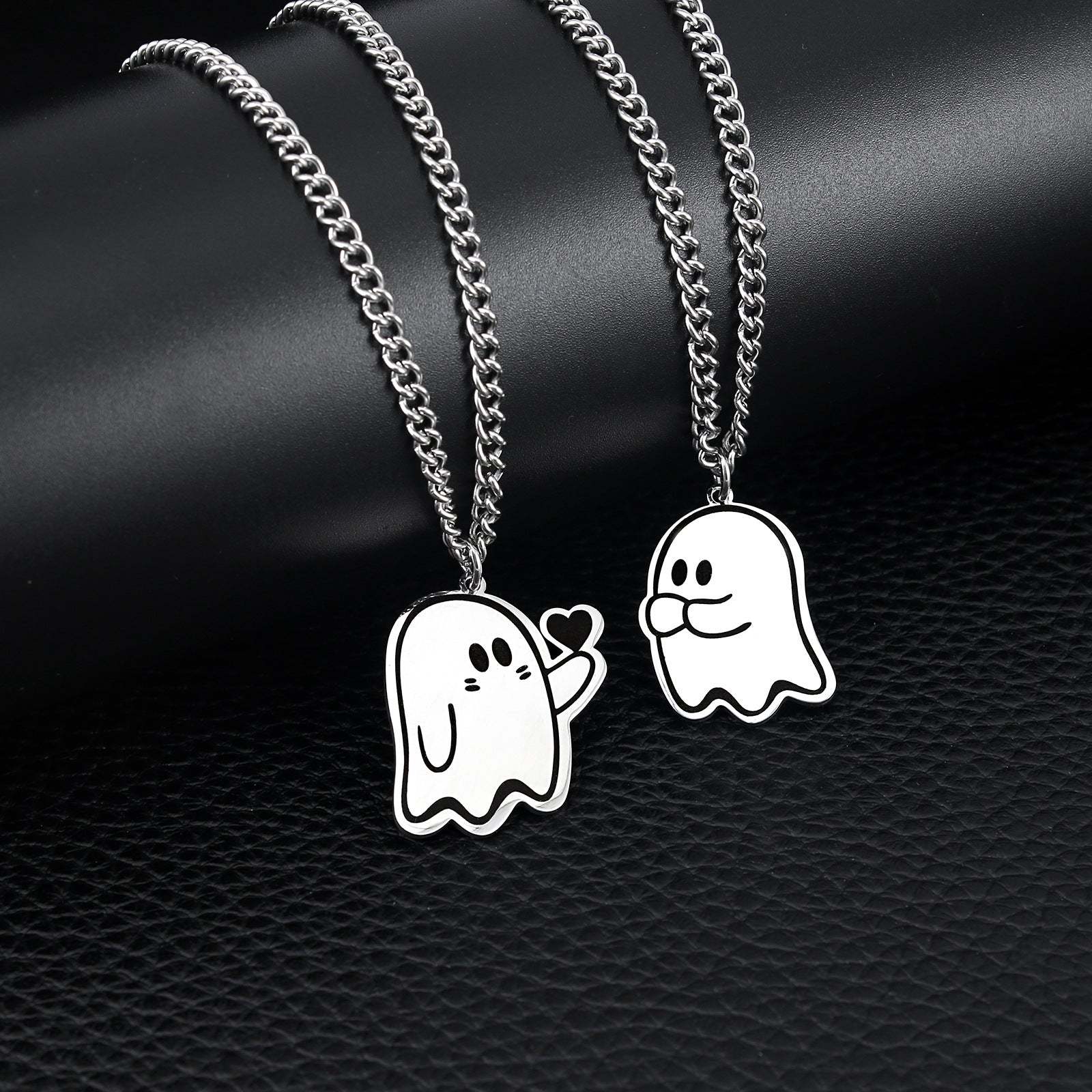 Cute Love Ghost Necklace – Χαριτωμένο Κολιέ Φαντασματάκι για Ζευγάρια & Φίλους