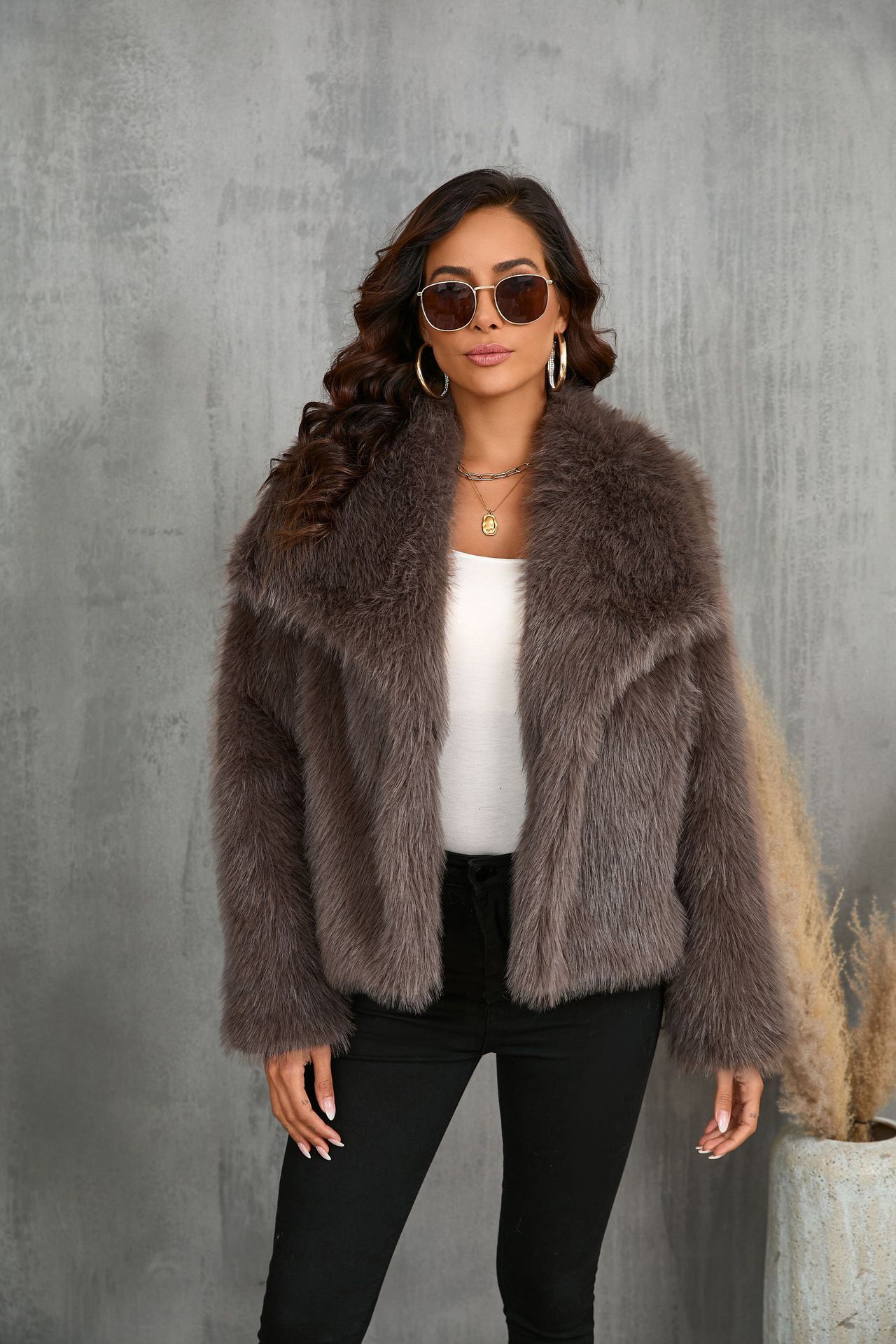 Winter Plush Coat – Warm Fluffy Lapel Jacket for Women