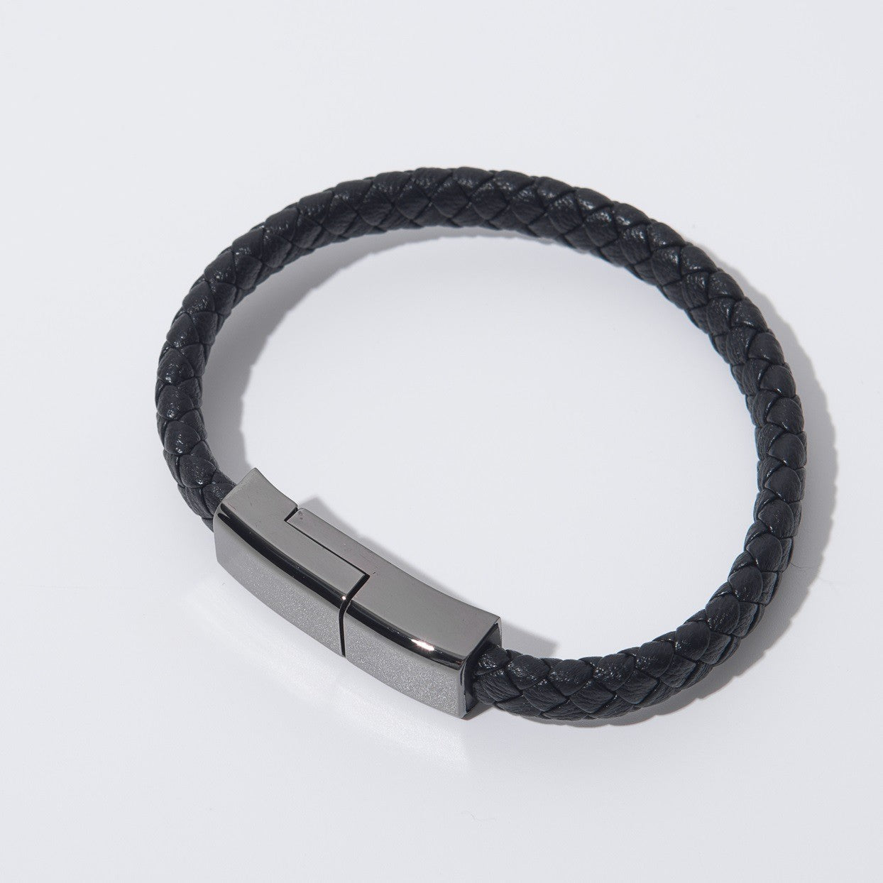 Bracelet Charger Cable – Φορητό Καλώδιο Φόρτισης σε Μορφή Βραχιολιού